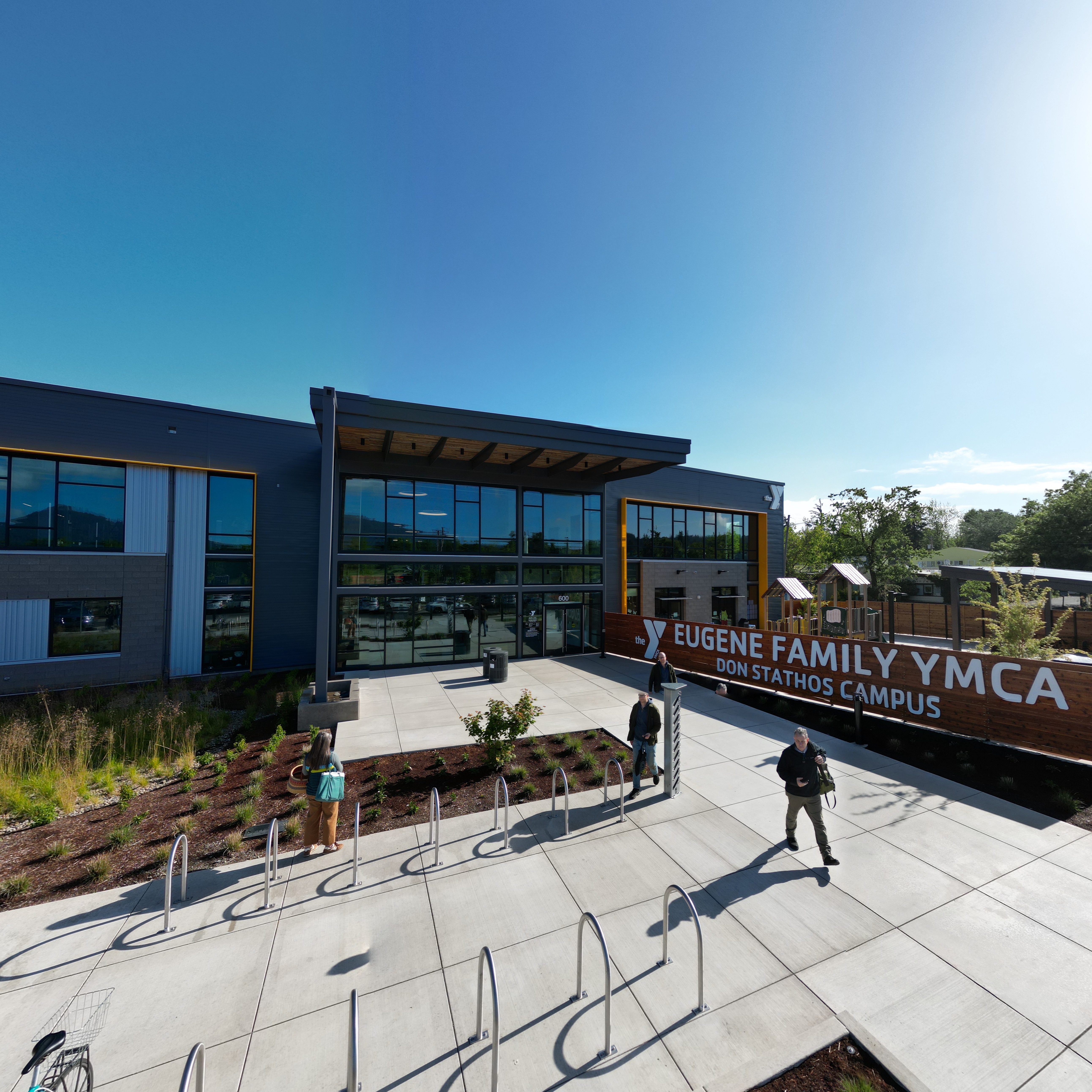 aerial picture of the entrance to the new Eugene YMCA